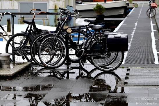 Bicycle_winter_scenery_snowy_day_Amsterdam_Netherlands_Cityscape_Canon_EOS_R5_Mark_II_2025_001.JPG