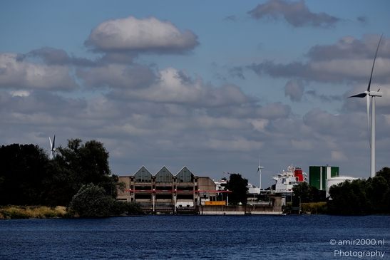 Boezemgemaal_polder_drainage_pumping_station_Halfweg_Netherlands_Cityscape_Photography_Canon_EOS_R5_Mark_II_2025_001.JPG