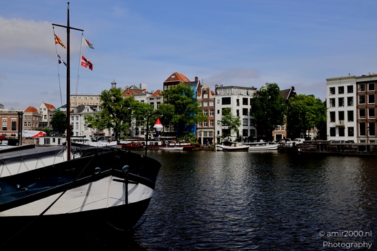 City_center_the_typical_Dutch_beauty_Amsterdam_Netherlands_Cityscape_Photography_Canon_EOS_R5_Mark_II_2025_001.JPG