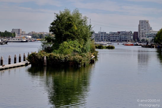 Entrepothaven_Zeeburgerkade_reflection_Amsterdam_Netherlands_Cityscape_Photography_Canon_EOS_R5_Mark_II_2025_002.JPG