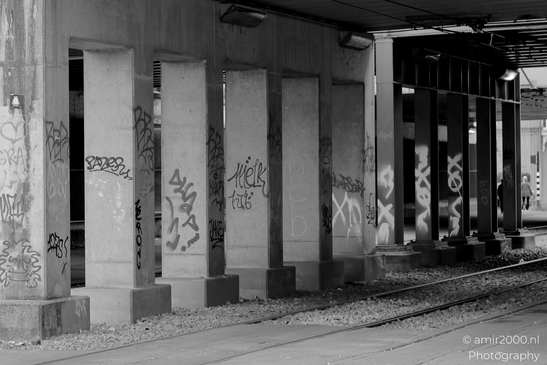 Graffiti_Underpass_Czaar_Peterstraat_Amsterdam_Netherlands_Cityscape_Photography_Canon_EOS_R5_Mark_II_2025_001.JPG