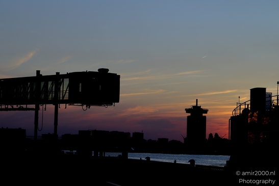 Looking_at_Amsterdam_noord_during_sunset_Amsterdam_Netherlands_Cityscape_Photography_Canon_EOS_R5_Mark_II_2025_003.JPG