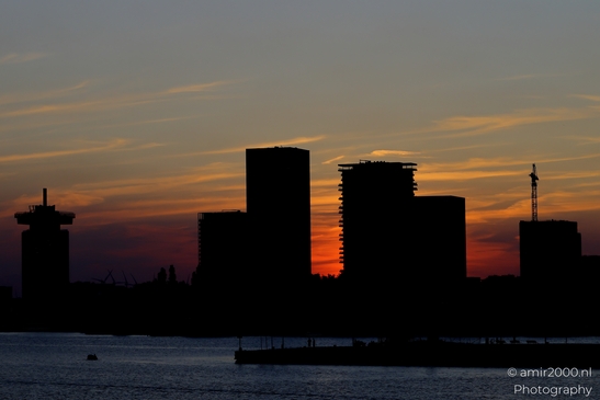 Looking_at_Amsterdam_noord_during_sunset_Amsterdam_Netherlands_Cityscape_Photography_Canon_EOS_R5_Mark_II_2025_005.JPG