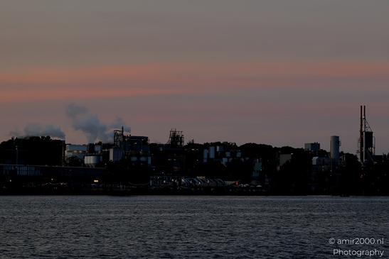 Looking_at_Amsterdam_noord_during_sunset_Amsterdam_Netherlands_Cityscape_Photography_Canon_EOS_R5_Mark_II_2025_006.JPG