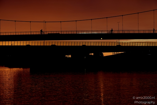 Nesciobrug_Bicycle_Bridge_and_Amsterdam_Rijnkanaal_At_Sunset_Amsterdam_Netherlands_Cityscape_Photography_Canon_EOS_R5_Mark_II_2025_005.JPG