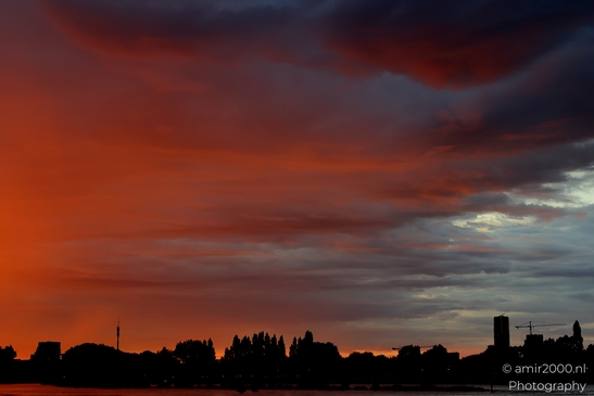 Nesciobrug_Bicycle_Bridge_and_Amsterdam_Rijnkanaal_At_Sunset_Amsterdam_Netherlands_Cityscape_Photography_Canon_EOS_R5_Mark_II_2025_011.JPG