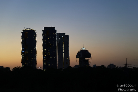 Urban_Skyline_At_Dusk_With_Silhouetted_Buildings_Ramat_Gan_Israel_cityscape_Photography_Canon_EOS_R5_Mark_II_2025_002.JPG
