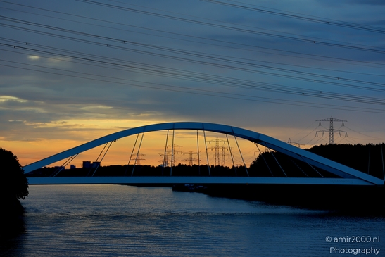 Uyllanderbrug_Bridge_in_Sunset_Light_Amsterdam_Netherlands_Cityscape_Photography_Canon_EOS_R5_Mark_II_2025_001.JPG