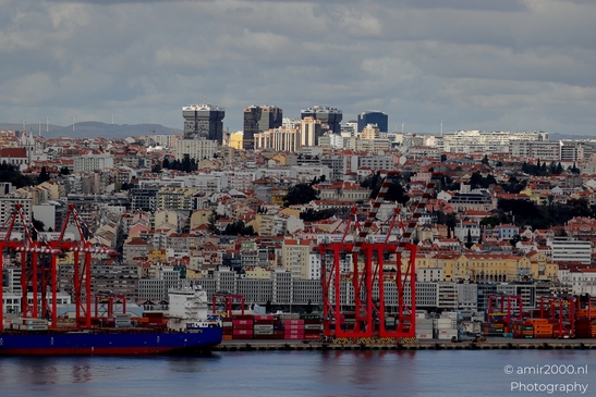 View_of_the_city_from_Almada_Lisbon_Portugal_Cityscape_Photography_Canon_EOS_R5_Mark_II_2025_003.JPG
