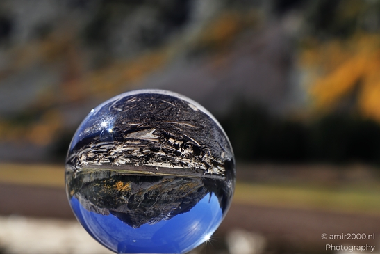 The_Maroon_Bells_Aspen_Colorado_Through_Glass_Ball_Creative_Series_glassball_Photography_Canon_EOS_R5_Mark_II_2025_004.JPG