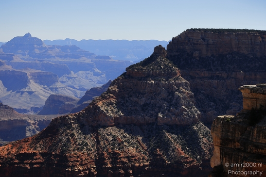 Mather_Point_overlook_layered_canyon_panoramas_with_rugged_cliffs_and_distant_buttes_under_open_sky_Arizona_USA_Grandcanyon_Photography_Canon_EOS_R5_Mark_II_2025_001.JPG