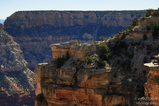 Mather_Point_overlook_layered_canyon_panoramas_with_rugged_cliffs_and_distant_buttes_under_open_sky_Arizona_USA_Grandcanyon_Photography_Canon_EOS_R5_Mark_II_2025_002.JPG