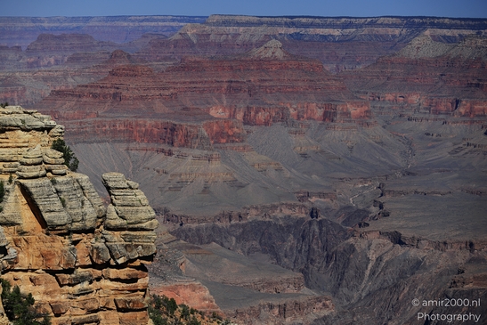 Mather_Point_overlook_layered_canyon_panoramas_with_rugged_cliffs_and_distant_buttes_under_open_sky_Arizona_USA_Grandcanyon_Photography_Canon_EOS_R5_Mark_II_2025_018.JPG