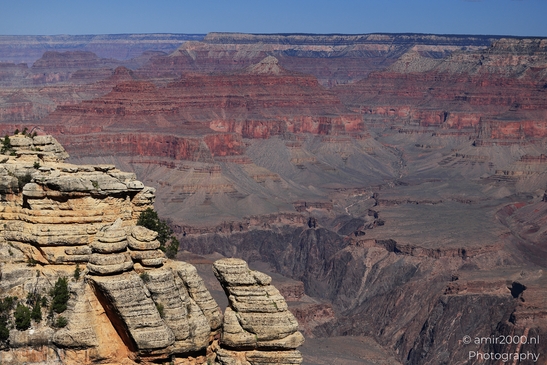 Mather_Point_overlook_layered_canyon_panoramas_with_rugged_cliffs_and_distant_buttes_under_open_sky_Arizona_USA_Grandcanyon_Photography_Canon_EOS_R5_Mark_II_2025_033.JPG