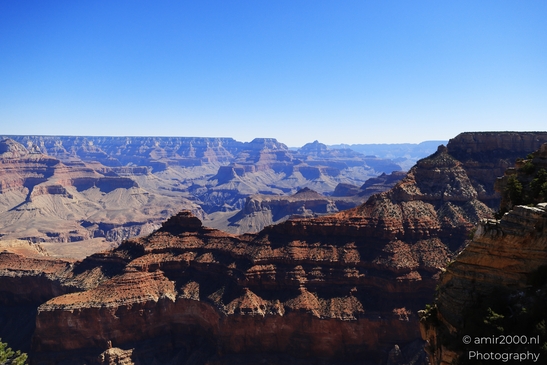 Mather_Point_overlook_layered_canyon_panoramas_with_rugged_cliffs_and_distant_buttes_under_open_sky_Arizona_USA_Grandcanyon_Photography_Canon_EOS_R5_Mark_II_2025_037.JPG