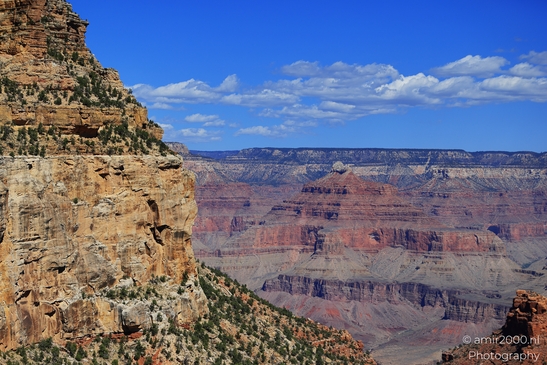 Yaki_Point_viewpoint_deep_inner_canyon_views_with_dramatic_cliff_shadowed_walls_and_distant_ridgelines_Arizona_USA_Grandcanyon_Photography_Canon_EOS_R5_Mark_II_2025_034.JPG