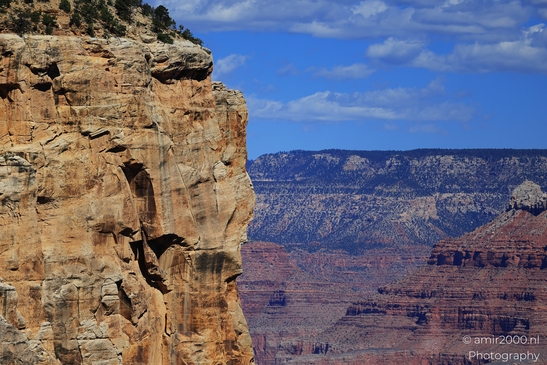 Yaki_Point_viewpoint_deep_inner_canyon_views_with_dramatic_cliff_shadowed_walls_and_distant_ridgelines_Arizona_USA_Grandcanyon_Photography_Canon_EOS_R5_Mark_II_2025_040.JPG