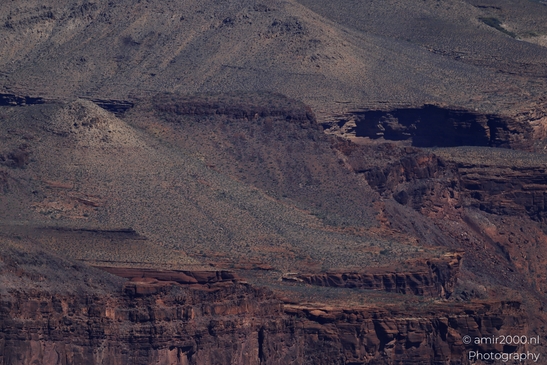 Yaki_Point_viewpoint_deep_inner_canyon_views_with_dramatic_cliff_shadowed_walls_and_distant_ridgelines_Arizona_USA_Grandcanyon_Photography_Canon_EOS_R5_Mark_II_2025_057.JPG
