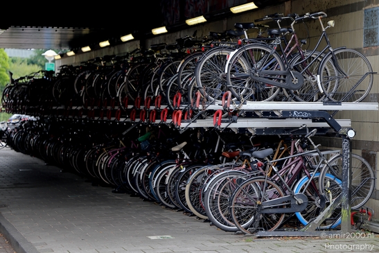 Bicycle_Parking_Garage_city_of_bikes_Amsterdam_Netherlands_Miscellaneous_Photography_Canon_EOS_R5_Mark_II_2025_001.JPG
