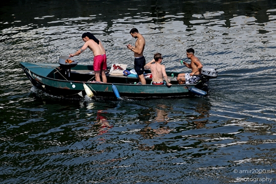 Boating_On_The_Canal_Summer_Amsterdam_Netherlands_Miscellaneous_Photography_Canon_EOS_R5_Mark_II_2025_002.JPG