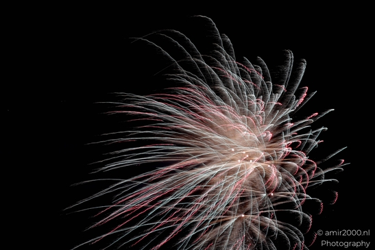 Fireworks_during_Sail_2025_750_to_the_city_Amsterdam_Netherlands_Miscellaneous_Photography_Canon_EOS_R5_Mark_II_2025_009.JPG