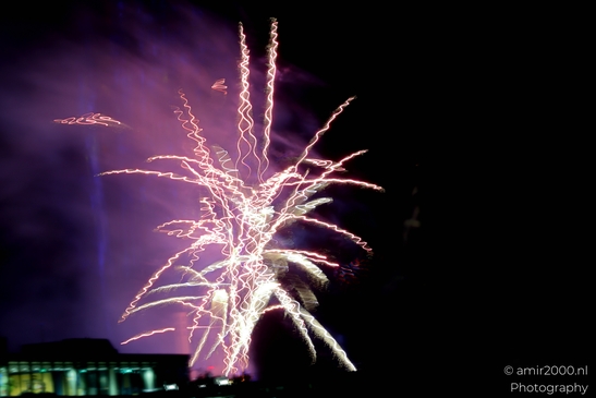 Fireworks_during_Sail_2025_750_to_the_city_Amsterdam_Netherlands_Miscellaneous_Photography_Canon_EOS_R5_Mark_II_2025_011.JPG