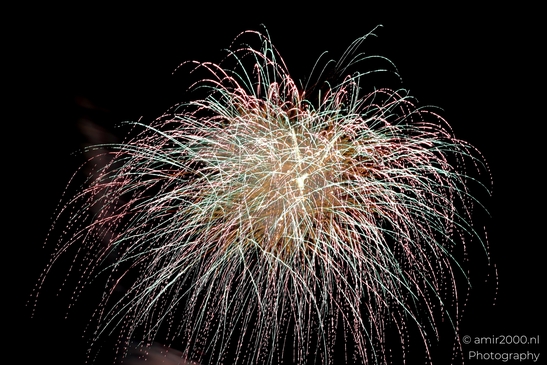 Fireworks_during_Sail_2025_750_to_the_city_Amsterdam_Netherlands_Miscellaneous_Photography_Canon_EOS_R5_Mark_II_2025_034.JPG