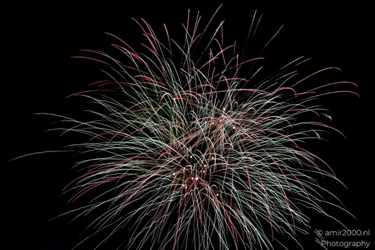 Fireworks_during_Sail_2025_750_to_the_city_Amsterdam_Netherlands_Miscellaneous_Photography_Canon_EOS_R5_Mark_II_2025_035.JPG