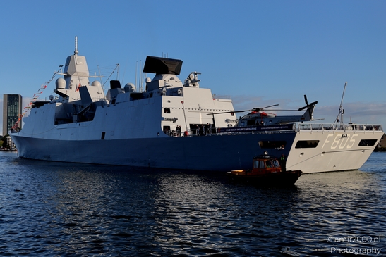 HNLMS_Evertsen_F805_De_Zeven_Provincien_class_frigate_Royal_Netherlands_Navy_Sail_2025_750_to_the_city_Amsterdam_Netherlands_Miscellaneous_Photography_Canon_EOS_R5_Mark_II_2025_005.JPG