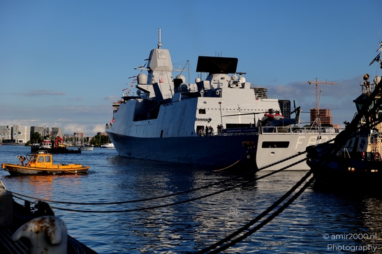 HNLMS_Evertsen_F805_De_Zeven_Provincien_class_frigate_Royal_Netherlands_Navy_Sail_2025_750_to_the_city_Amsterdam_Netherlands_Miscellaneous_Photography_Canon_EOS_R5_Mark_II_2025_008.JPG