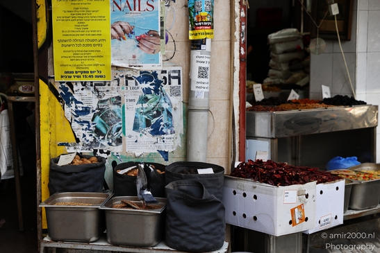 Herbs_And_Spices_Displayed_In_Levinski_Market_Tel_Aviv_jaffa_Israel_miscellaneous_Photography_Canon_EOS_R5_Mark_II_2025_002.JPG