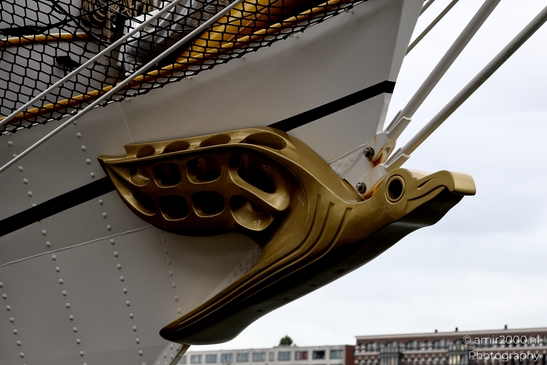 Looking_at_details_of_tall_ships_figureheads_rigging_galleon_anchor_details_Sail_2025_750_to_the_city_Amsterdam_Netherlands_Miscellaneous_Photography_Canon_EOS_R5_Mark_II_2025_023.JPG