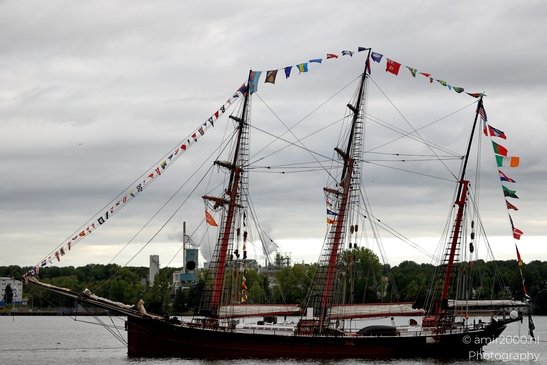 Sailing_tall_ships_rigging_masts_galleon_Sail_2025_750_to_the_city_Amsterdam_Netherlands_Miscellaneous_Photography_Canon_EOS_R5_Mark_II_2025_018.JPG