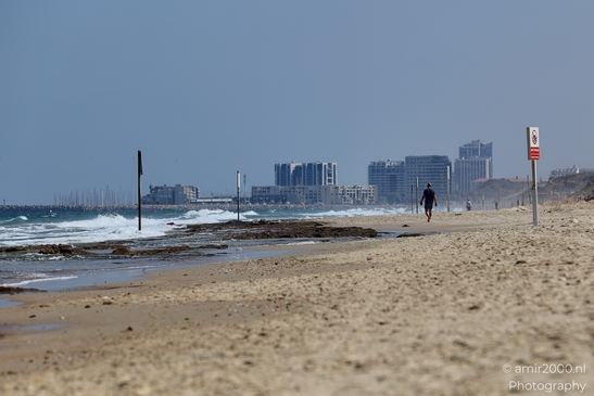 Beach_scenery_summer_vibes_Mediterranean_Sea_Israel_Nature_Photography_Canon_EOS_R5_Mark_II_2025_030.JPG
