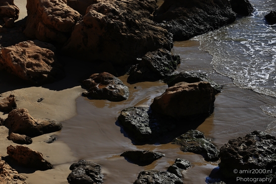 Cliffs_And_Waves_At_The_Beach_Mediterranean_Sea_Israel_nature_Photography_Canon_EOS_R5_Mark_II_2025_010.JPG