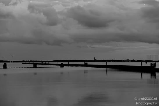 Diemerzeedijk_on_the_Ijmeer_Black_and_White_Amsterdam_Netherlands_Nature_Photography_Canon_EOS_R5_Mark_II_2025_001.JPG