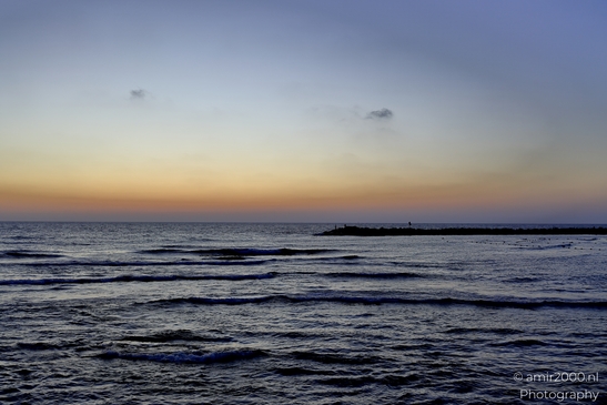 Summer_Sunset_at_Tel_Aviv_Mediterranean_Sea_Israel_Nature_Photography_Canon_EOS_R5_Mark_II_2025_039.JPG