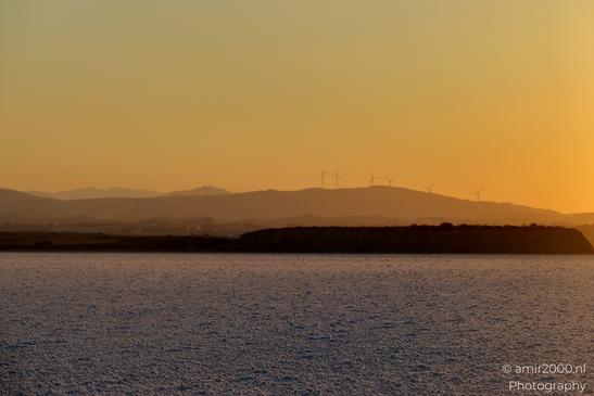 Sunset_and_experiencing_Salt_Lake_Larnaca_Cyprus_Nature_Photography_Canon_EOS_R5_Mark_II_2025_051.JPG