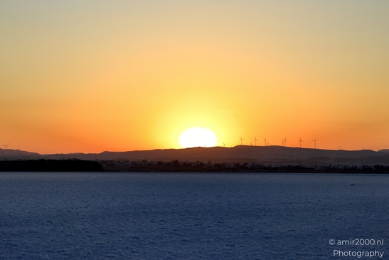 Sunset_and_experiencing_Salt_Lake_Larnaca_Cyprus_Nature_Photography_Canon_EOS_R5_Mark_II_2025_060.JPG