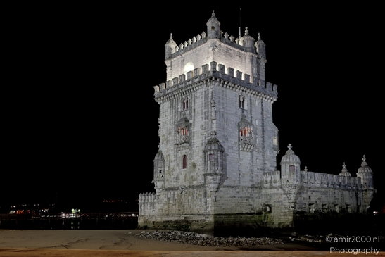 Belem_Tower_landmark_medieval_fortified_tower_Lisbon_Portugal_Night_Photography_Canon_EOS_R5_Mark_II_2025_003.JPG