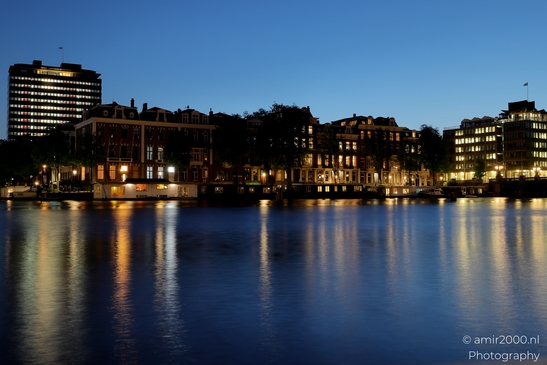 Long_Exposure_DNB_De_Nederlandsche_Bank_Amsterdam_Netherlands_Night_Photography_Canon_EOS_R5_Mark_II_2025_001.JPG