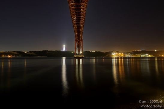 Ponte_25_de_Abril_Bridge_Lisbon_Portugal_Night_Photography_Canon_EOS_R5_Mark_II_2025_012.JPG