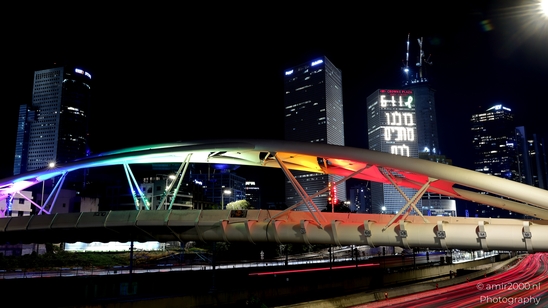 Pride_colors_Yitzhak_Navon_Bridge_Yehudit_Blvd_Tel_Aviv_jaffa_Israel_Night_Photography_Canon_EOS_R5_Mark_II_2025_003.JPG