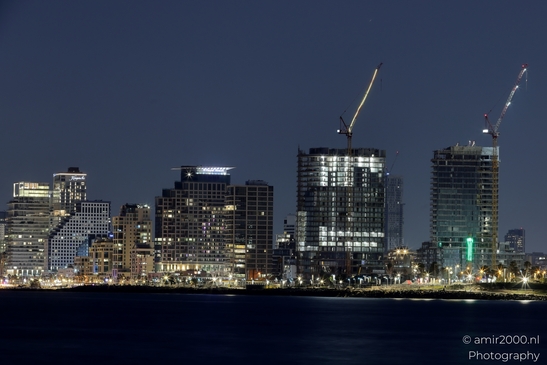 The_skyline_of_the_city_and_the_sea_Tel_Aviv_jaffa_Israel_Night_Photography_Canon_EOS_R5_Mark_II_2025_008.JPG