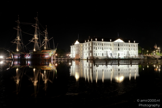 VOC_Ship_Amsterdam_Replica_and_Het_Scheepvaartmuseum_Amsterdam_Netherlands_Night_Photography_Canon_EOS_R5_Mark_II_2025_001.JPG