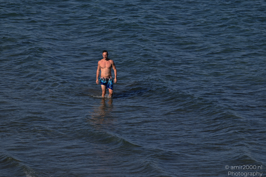 Beach_Activities_At_Larnaca_Bay_Larnaca_Cyprus_People_Creative_Collection_Photography_Canon_EOS_R5_Mark_II_2026_034.JPG