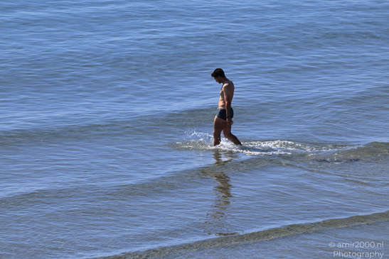 Beach_Activities_At_Larnaca_Bay_Larnaca_Cyprus_People_Creative_Collection_Photography_Canon_EOS_R5_Mark_II_2026_042.JPG