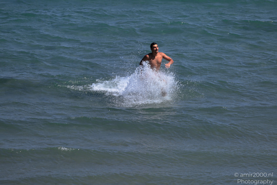 Beach_Activities_At_Larnaca_Bay_Larnaca_Cyprus_People_Creative_Collection_Photography_Canon_EOS_R5_Mark_II_2026_051.JPG