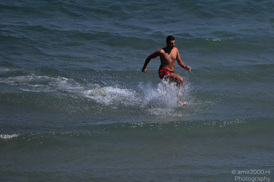 Beach_Activities_At_Larnaca_Bay_Larnaca_Cyprus_People_Creative_Collection_Photography_Canon_EOS_R5_Mark_II_2026_052.JPG