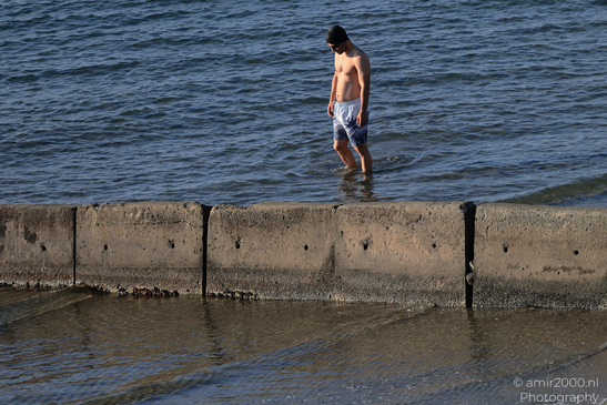 Beach_Activities_At_Larnaca_Bay_Larnaca_Cyprus_People_Creative_Collection_Photography_Canon_EOS_R5_Mark_II_2026_075.JPG